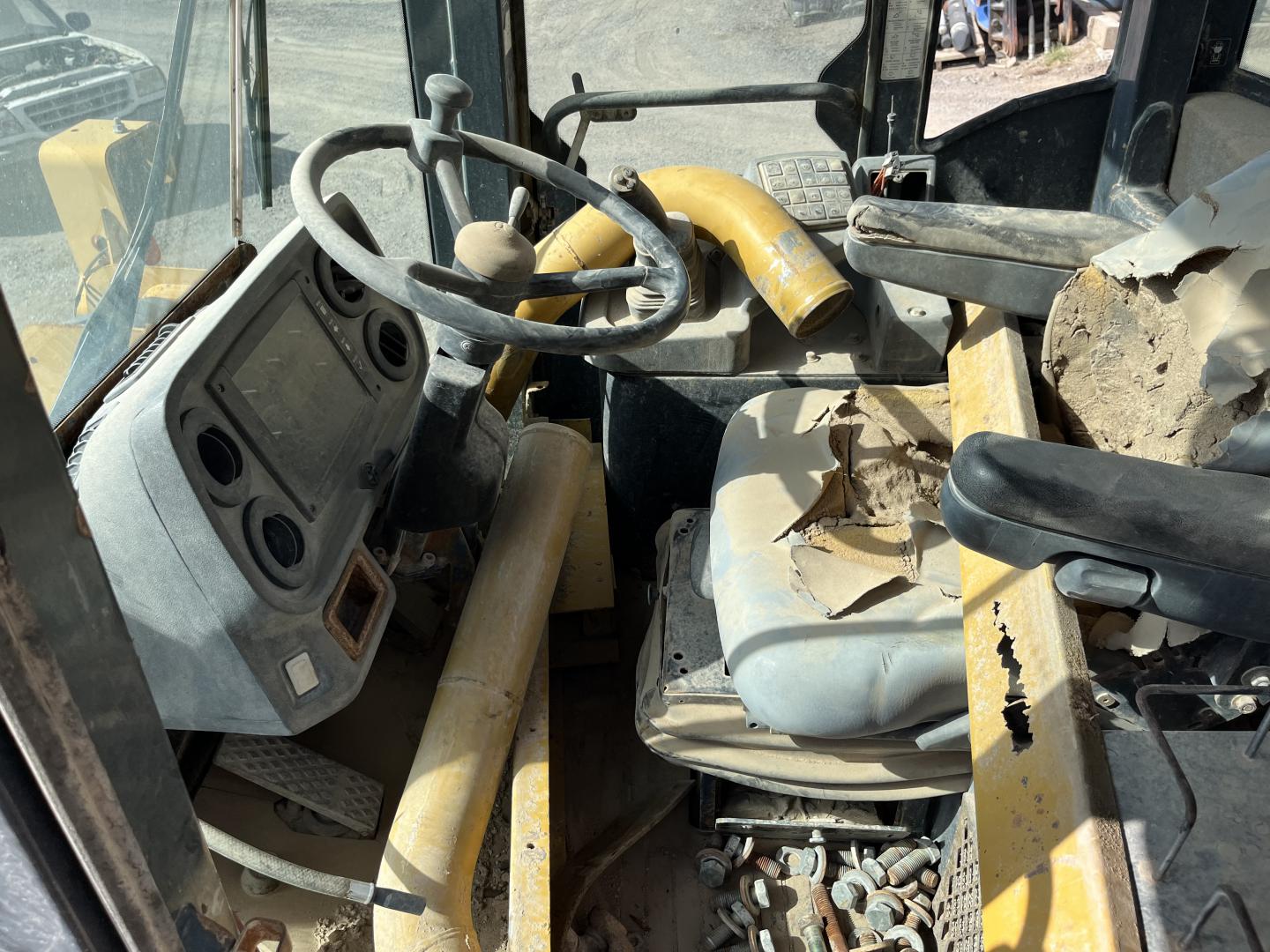 ./imagenes/INVOICE/2019/17017/CARGADOR FRONTAL  JOHN DEERE 544J (20).JPG